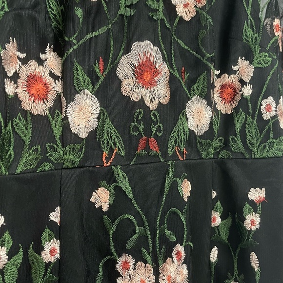 Flower Lace Dress | Size 10 - Picture 2 of 7